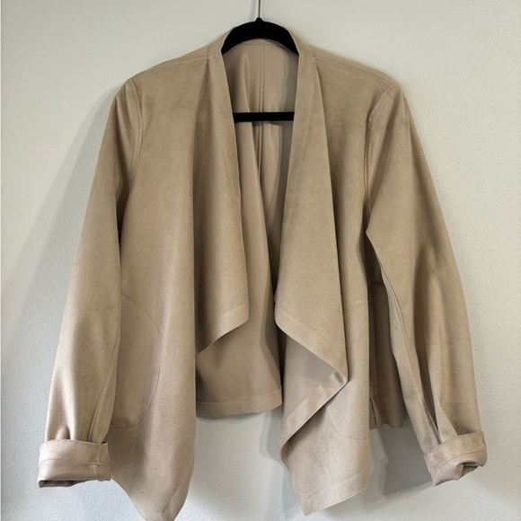 BNWT Altar’d State Reversible Jacket, 10/12 - Picture 3 of 7